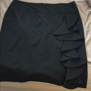 Black pencil skirt with ruffle